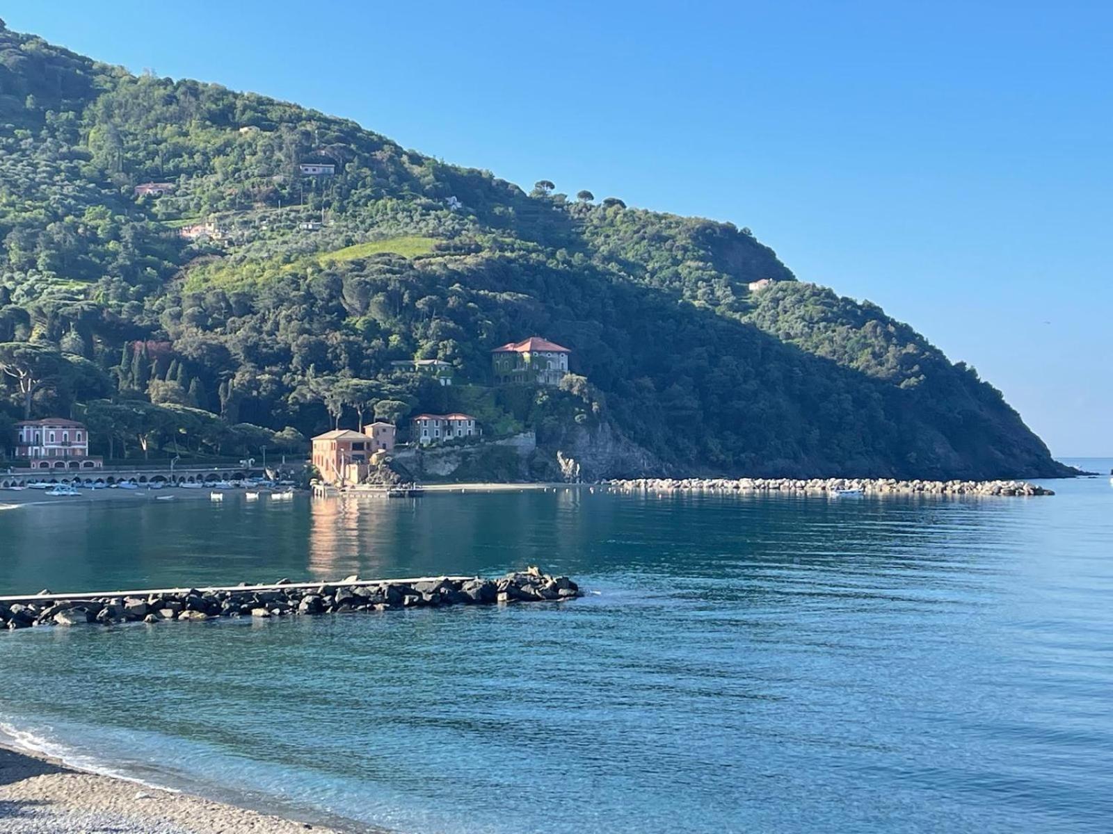 Beatrice Nel Centro Di Levanto Zewnętrze zdjęcie